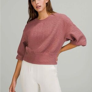 Lululemon Textured Crewneck Pullover color 
Spiced Chai size 4